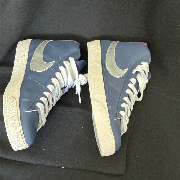 Nike Men's Blue High-Top Sneakers Size 10 - Picture 6 of 10